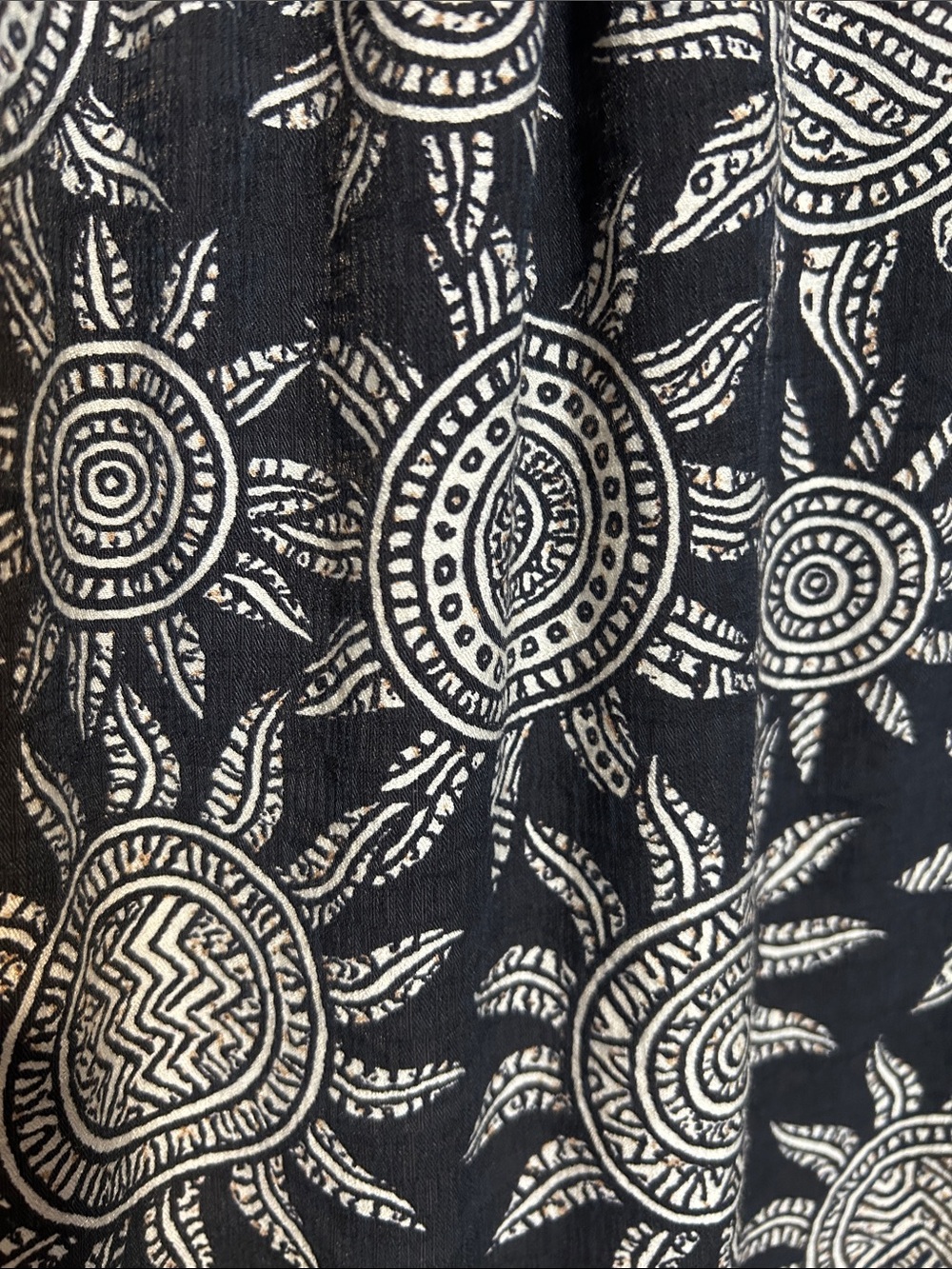 Jane + Delancey Sleeveless Black & Tan Sun Printed Tank Top Women's Size Small - Picture 3 of 5